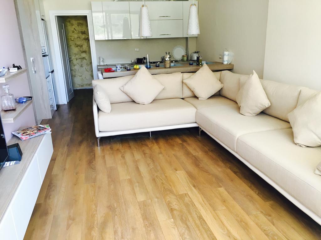 West Beach Apartment Дуррес Екстер'єр фото