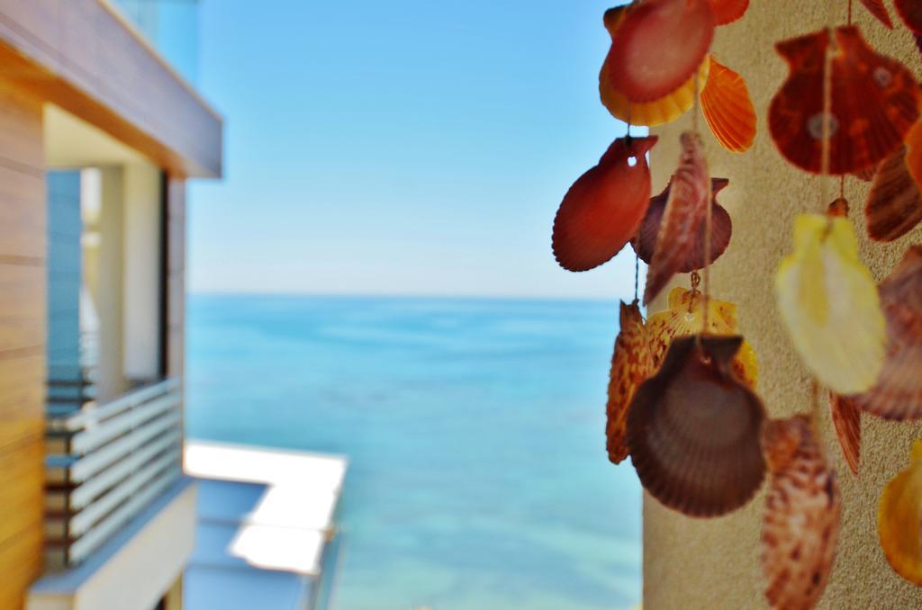 West Beach Apartment Дуррес Екстер'єр фото