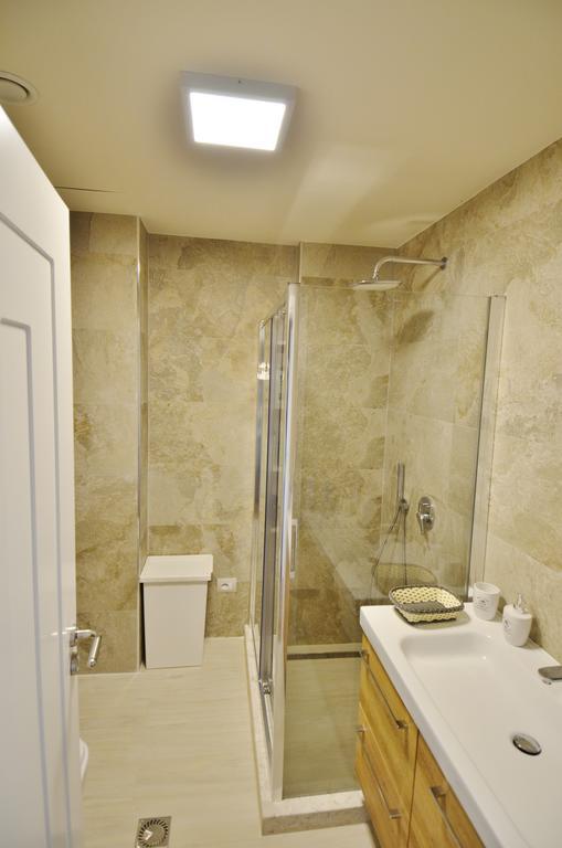 West Beach Apartment Дуррес Екстер'єр фото